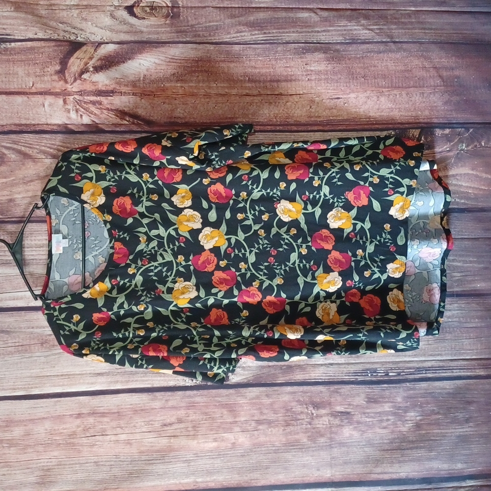 Lularoe high low top